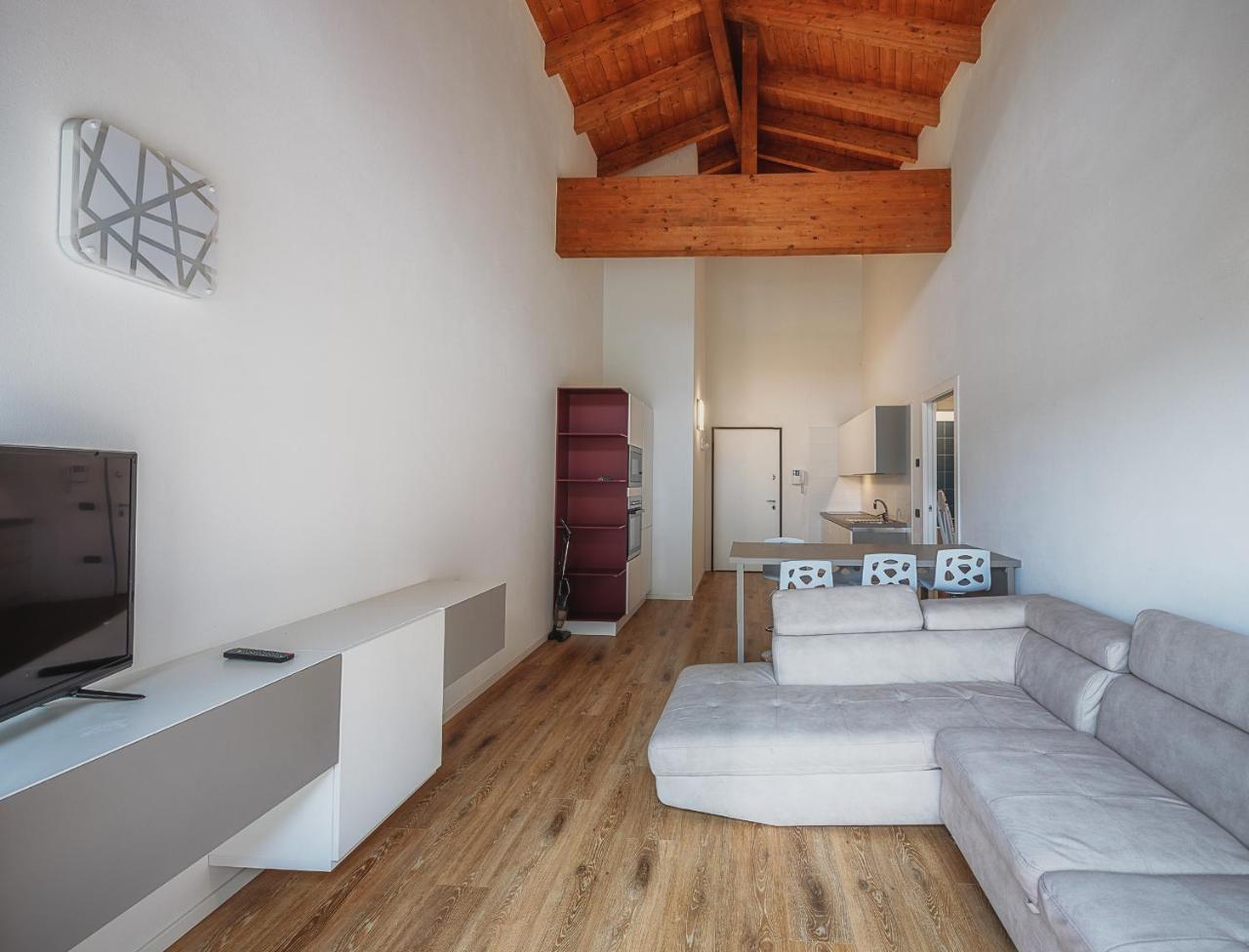 Residenza Finestra Sul Parco Apartment Комано Терме Екстериор снимка